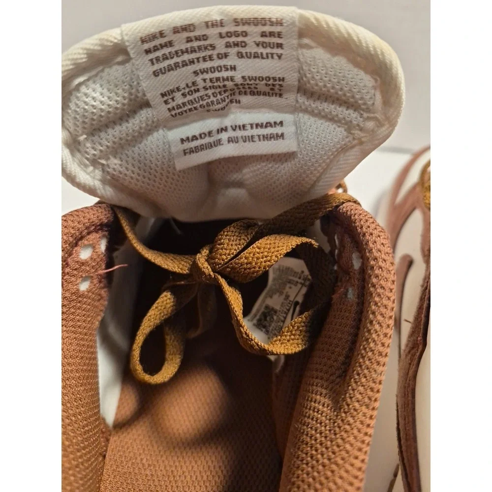 Nike elevate your